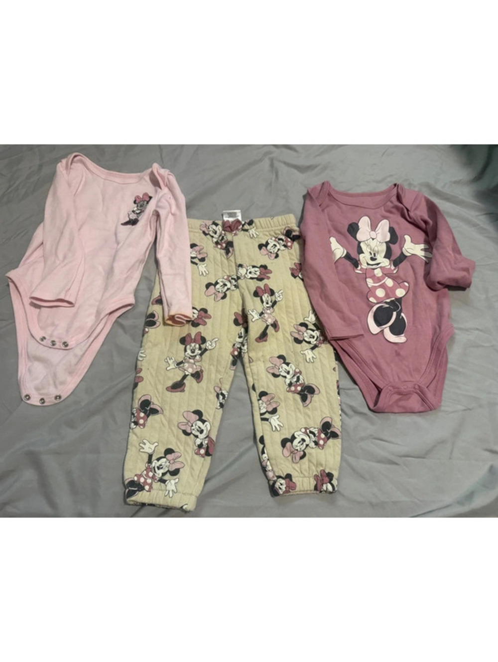 Minnie Mouse set
